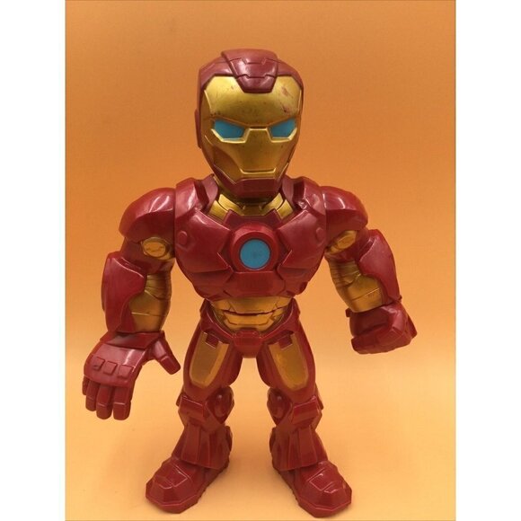 Ironman 2018 Hasbro Marvel Avengers Legends 10” Iron Man Action figure